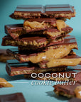 Barra de chocolate con galleta melcochuda de coco