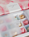 Chocolates de Magno decorados con oro de 24k