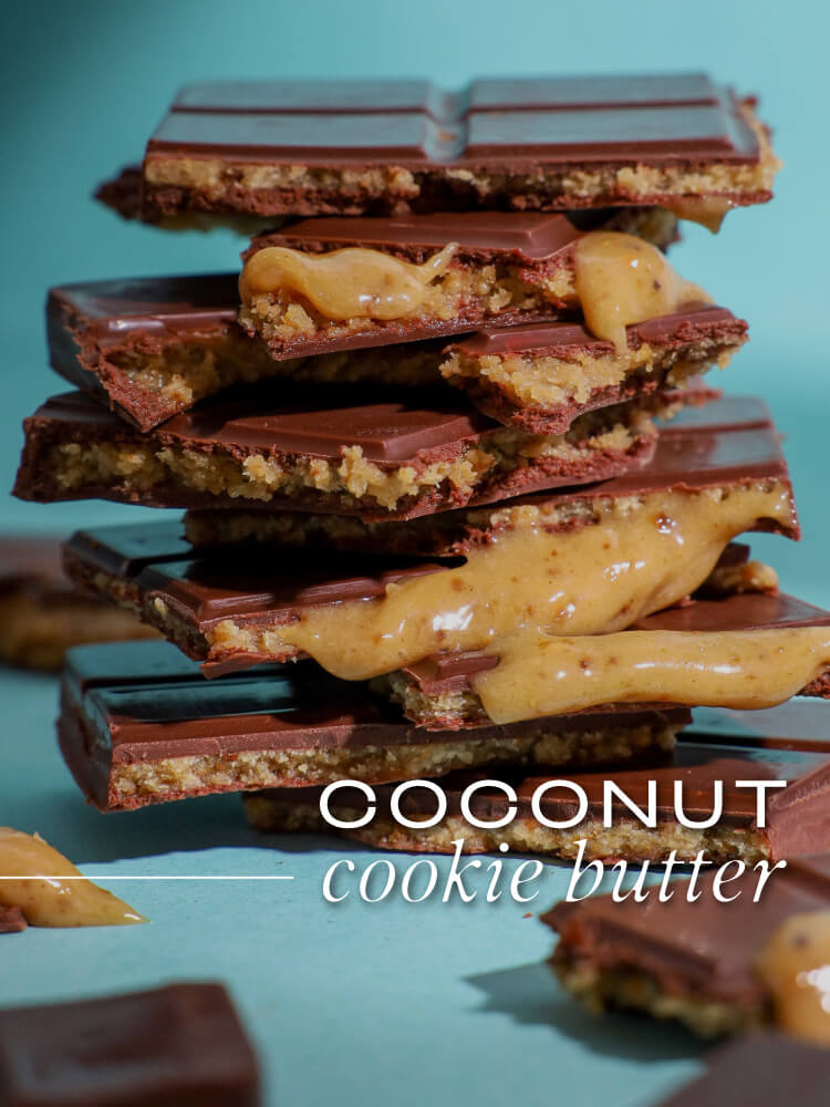 Barra de chocolate con galleta melcochuda de coco