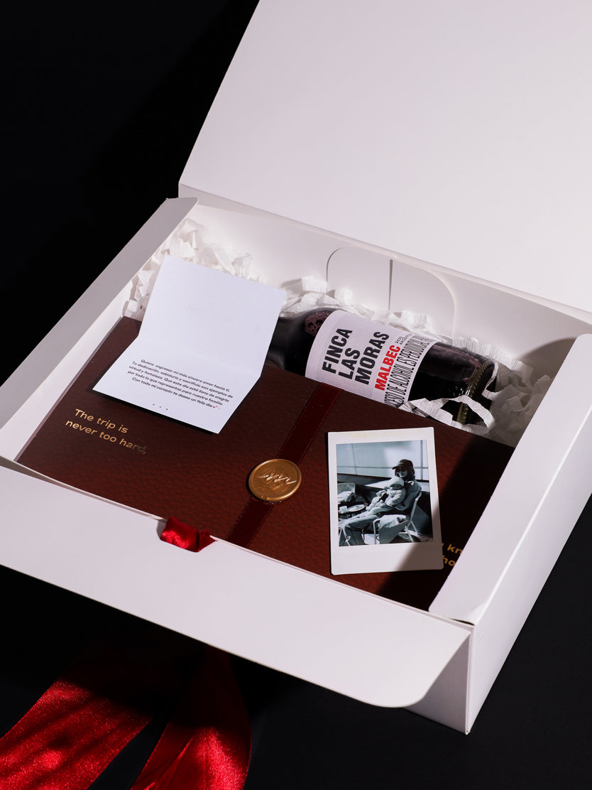 Kit Majestic + Vino + Caja de regalo