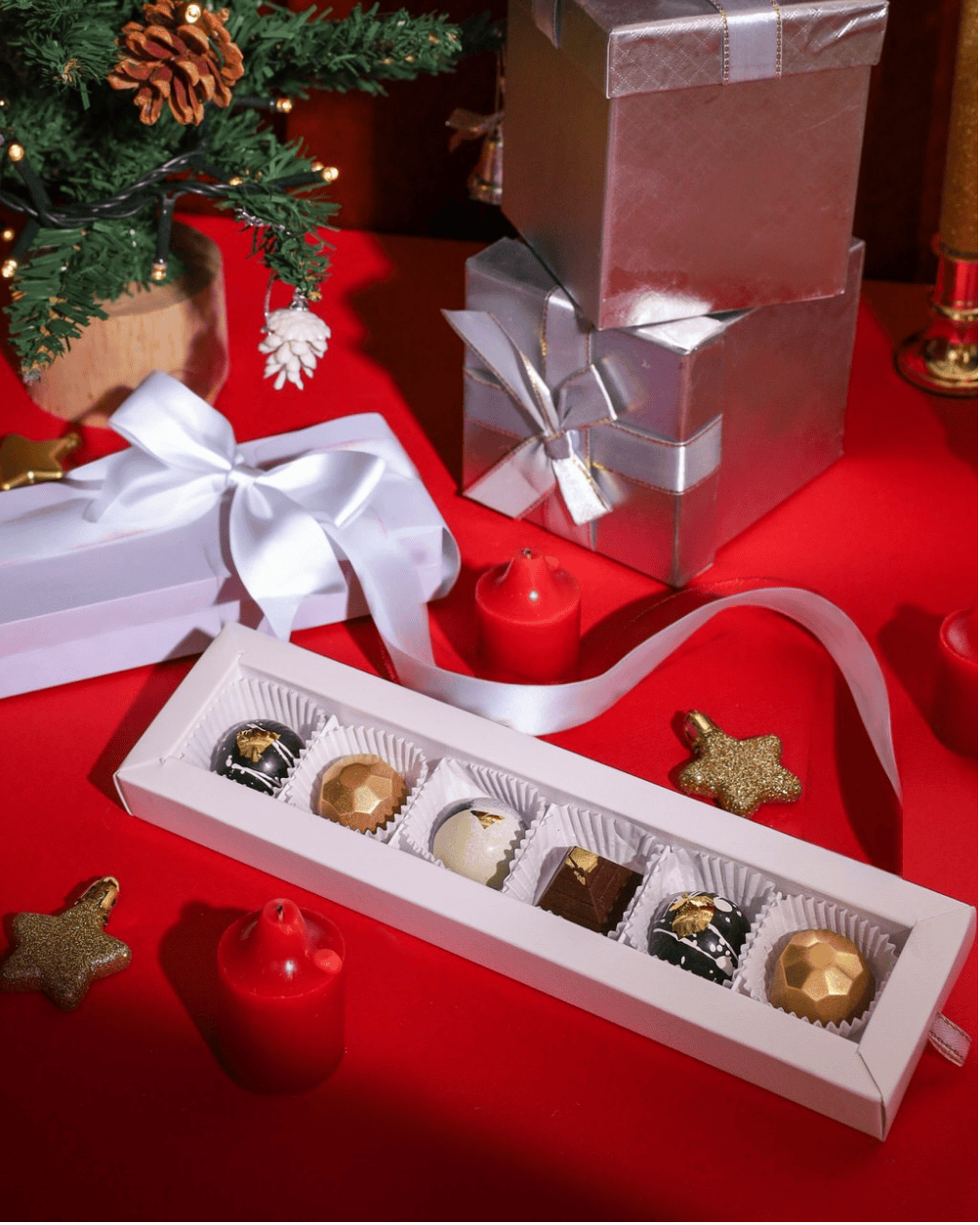 gemas lunares en empaque de regalo 