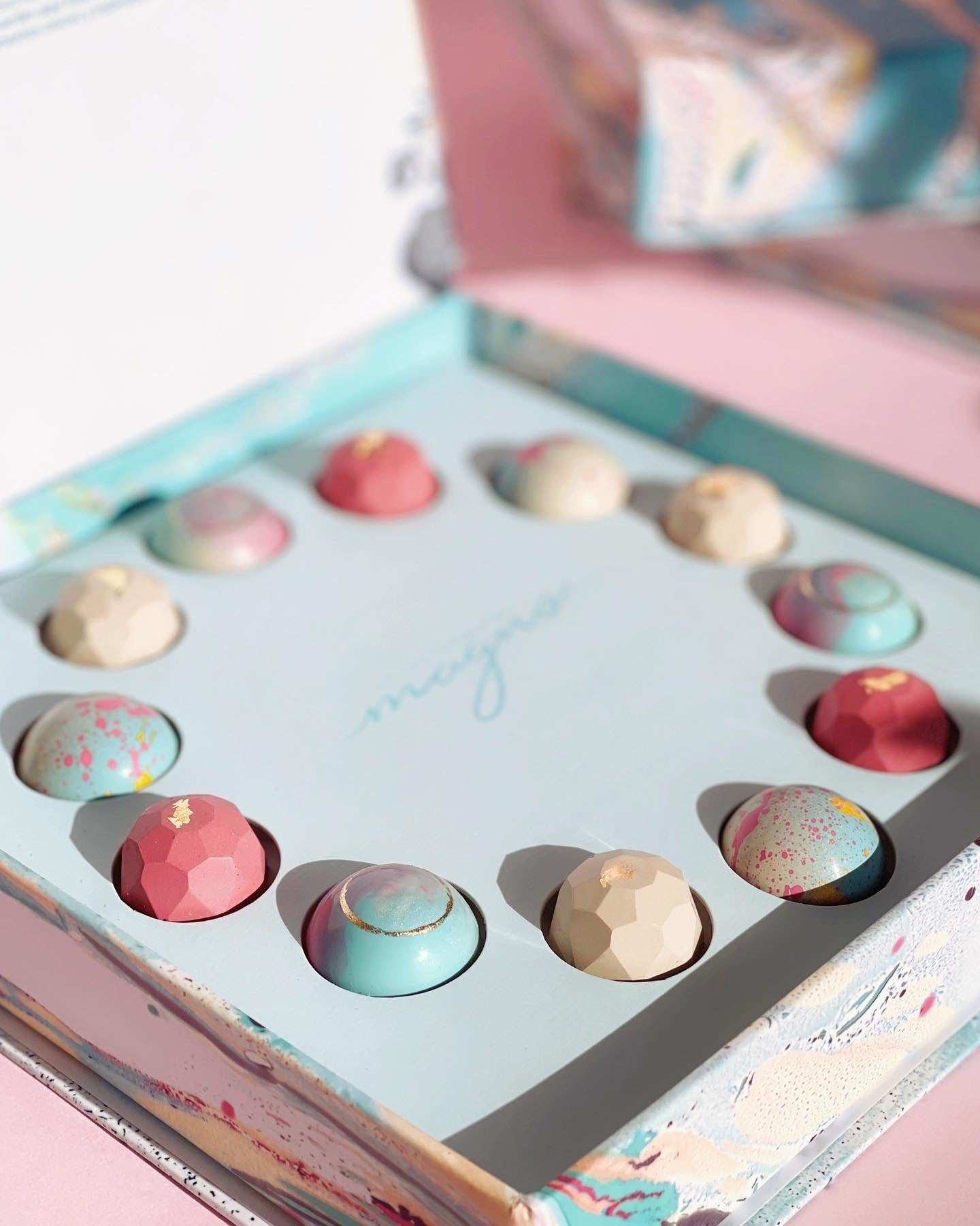 Momentos - caja de lujo reusable - Magno chocolates