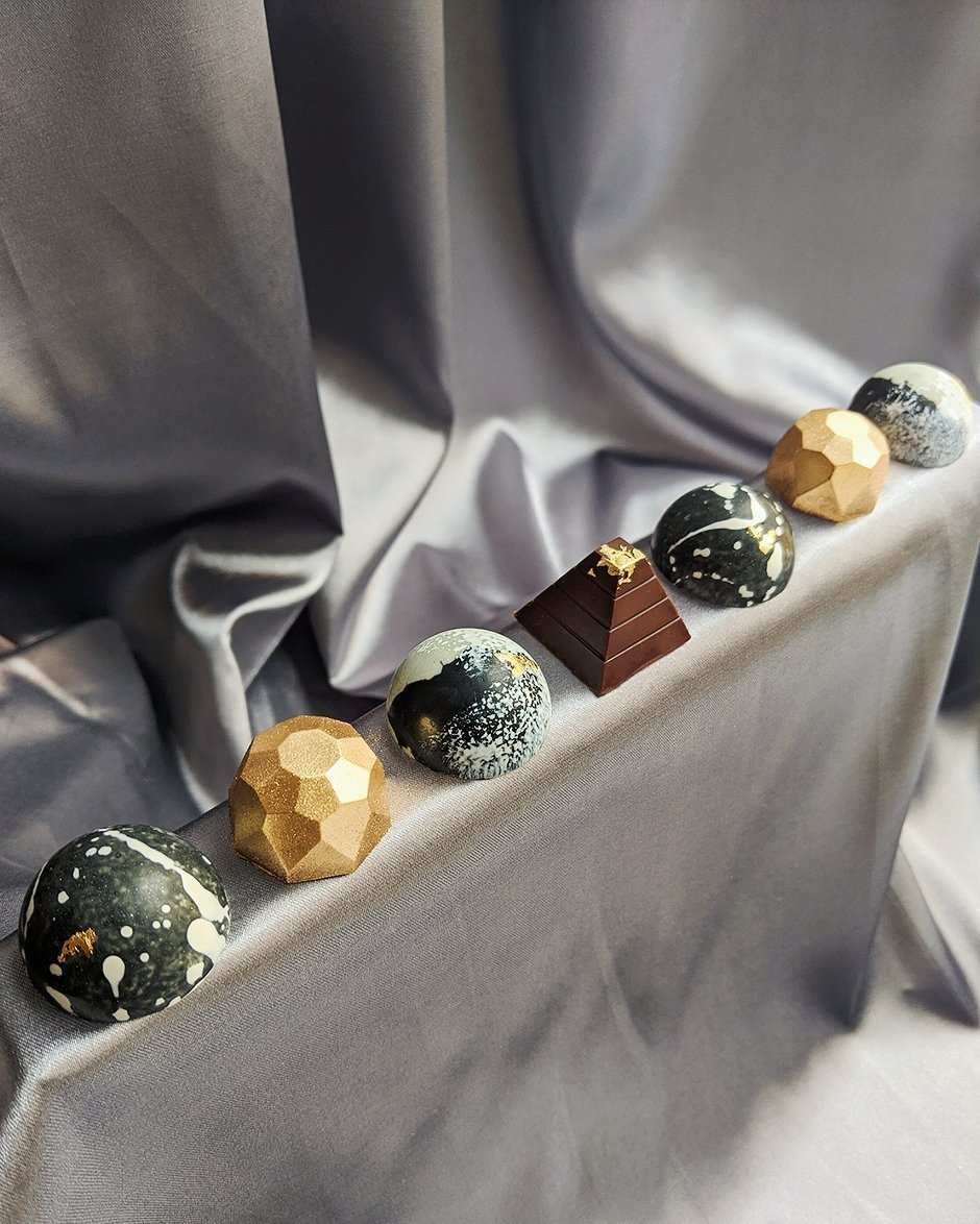 Gemas lunares x6 - Magno chocolates, inspirados en la luna